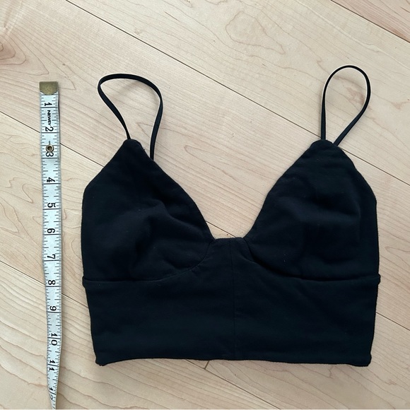 Aritzia Wilfred Free tank - Picture 2 of 4